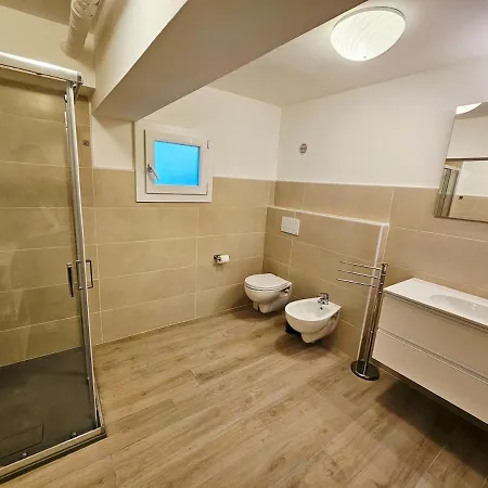 Appartement Maison Marina Relaxation In The Greenery Of Maggiore *